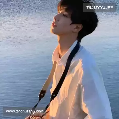 钟忱宝